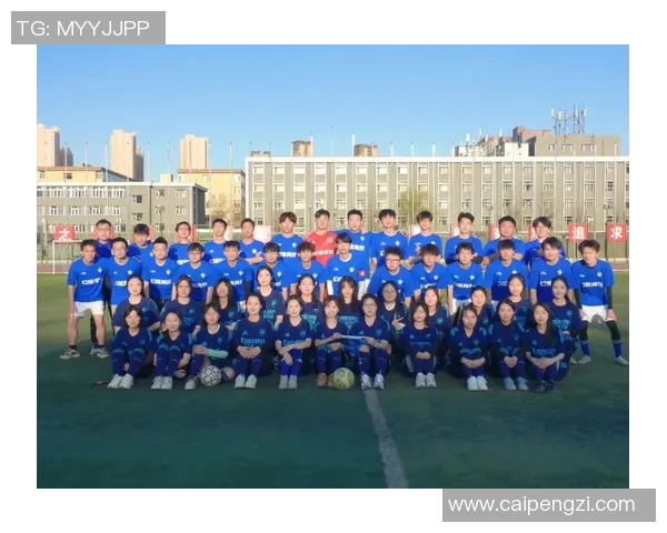 抖音合拍足球明星挑战赛开启与偶像同场竞技的全新体验 抖音合拍足球明星挑战赛开启与偶像同场竞技的全新体验