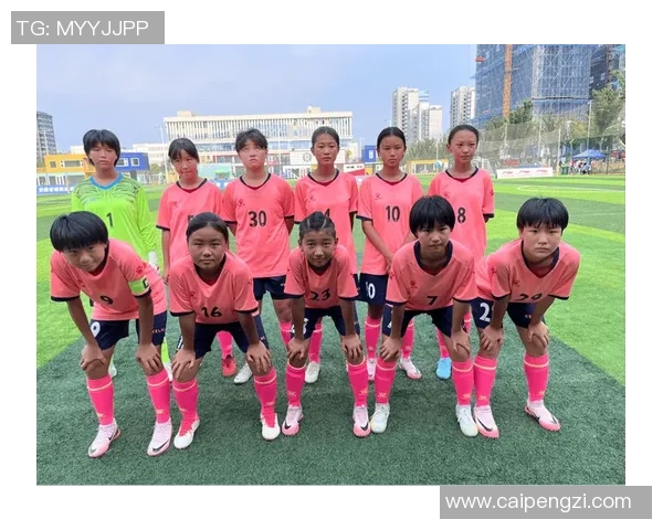 新疆女足球明星的璀璨星光与成就盘点与回顾 新疆女足球明星的璀璨星光与成就盘点与回顾