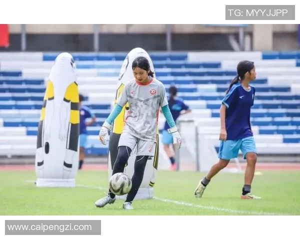 未来之星:揭示最有潜质的足球新秀与他们的成长之路 未来之星:揭示最有潜质的足球新秀与他们的成长之路